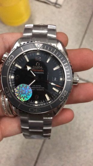 Omega Seamaster Planet Ocean 232.30.46.21.01.001 - zum Schließen ins Bild klicken