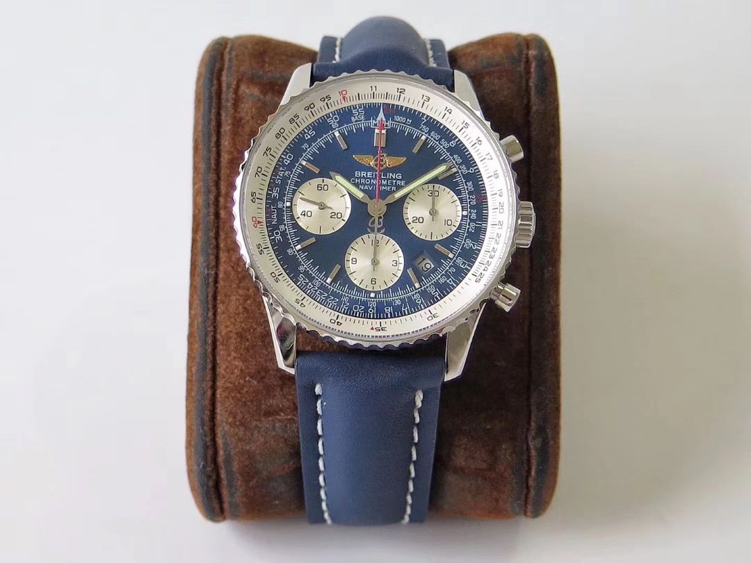 Breitling Navitimer AB0120 - zum Schließen ins Bild klicken