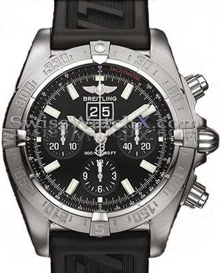 Breitling Blackbird A44359 - zum Schließen ins Bild klicken