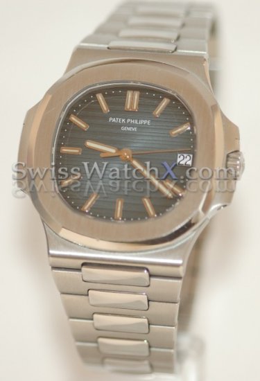 Patek Philippe Nautilus 5711/1A - Click Image to Close