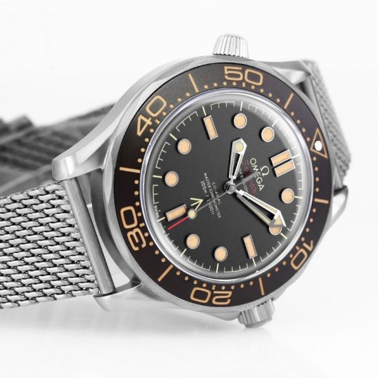 Omega Seamaster Diver 300M James Bond 007 Edition