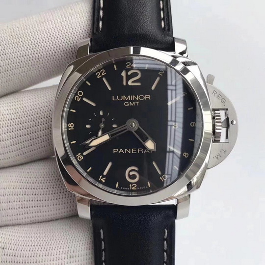 Panerai Luminor GMT PAM00531 - Cliquez sur l'image pour la fermer