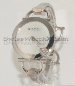 Gucci Chioda YA122505