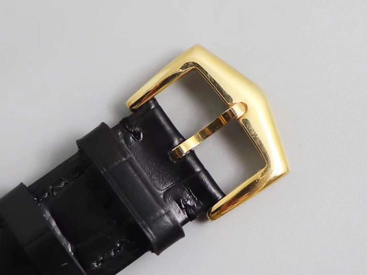 Patek Philippe 5120J Калатрава - закрыть